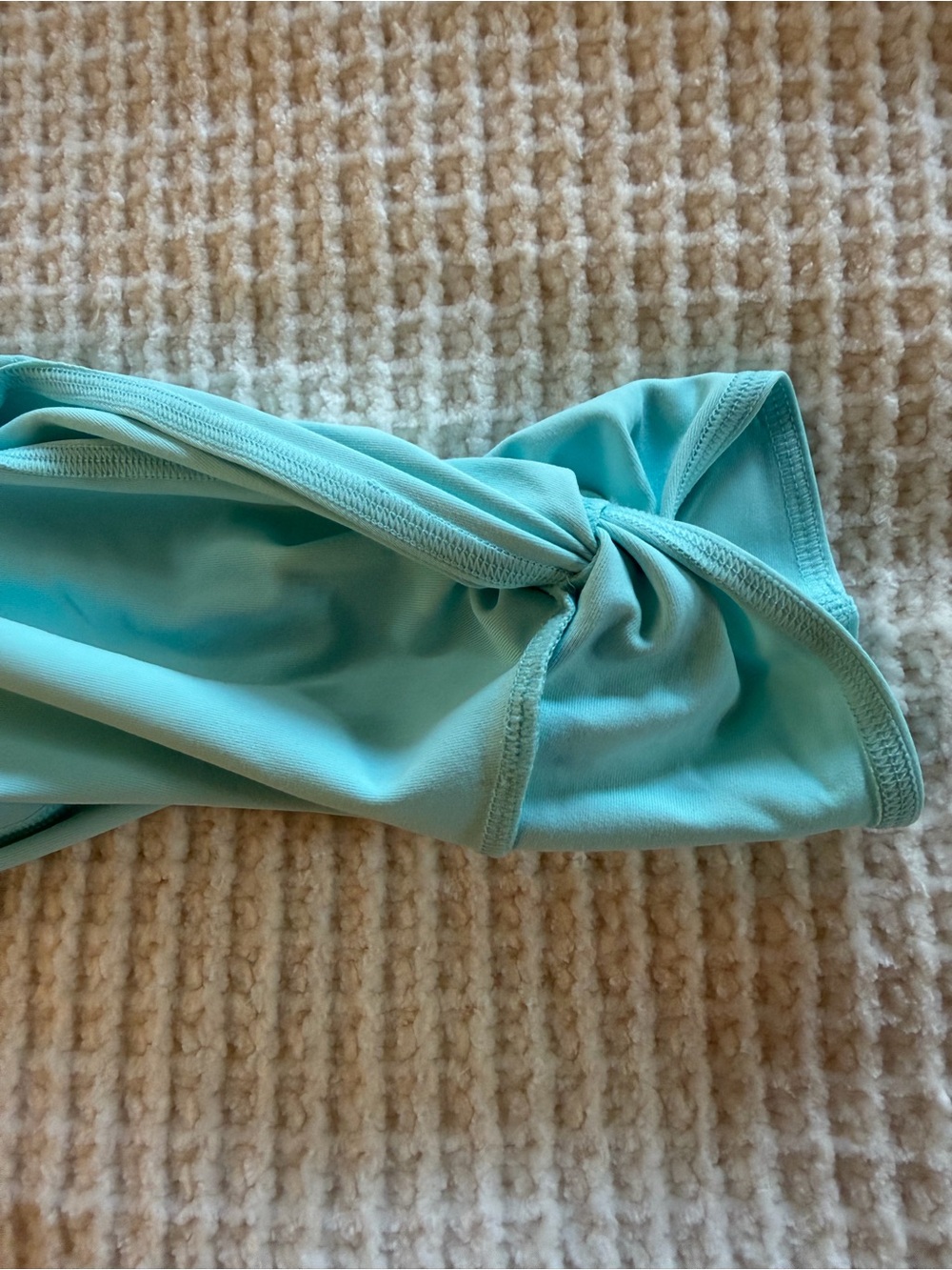 Fabletics Women’s Light Blue Active Leggings - Picture 4 of 4